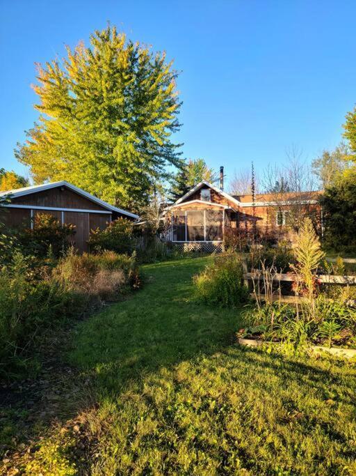 Country Cottage Пен Ян Екстериор снимка