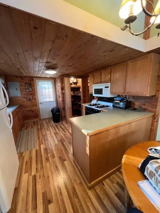 Country Cottage Пен Ян Екстериор снимка