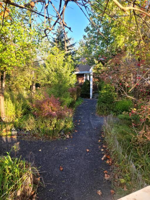 Country Cottage Пен Ян Екстериор снимка